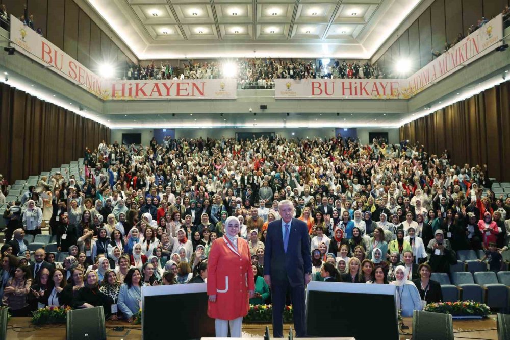 Cumhurbaşkanı Erdoğan: "CHP'nin çok ciddi bir siyasi kıble sorunu var"