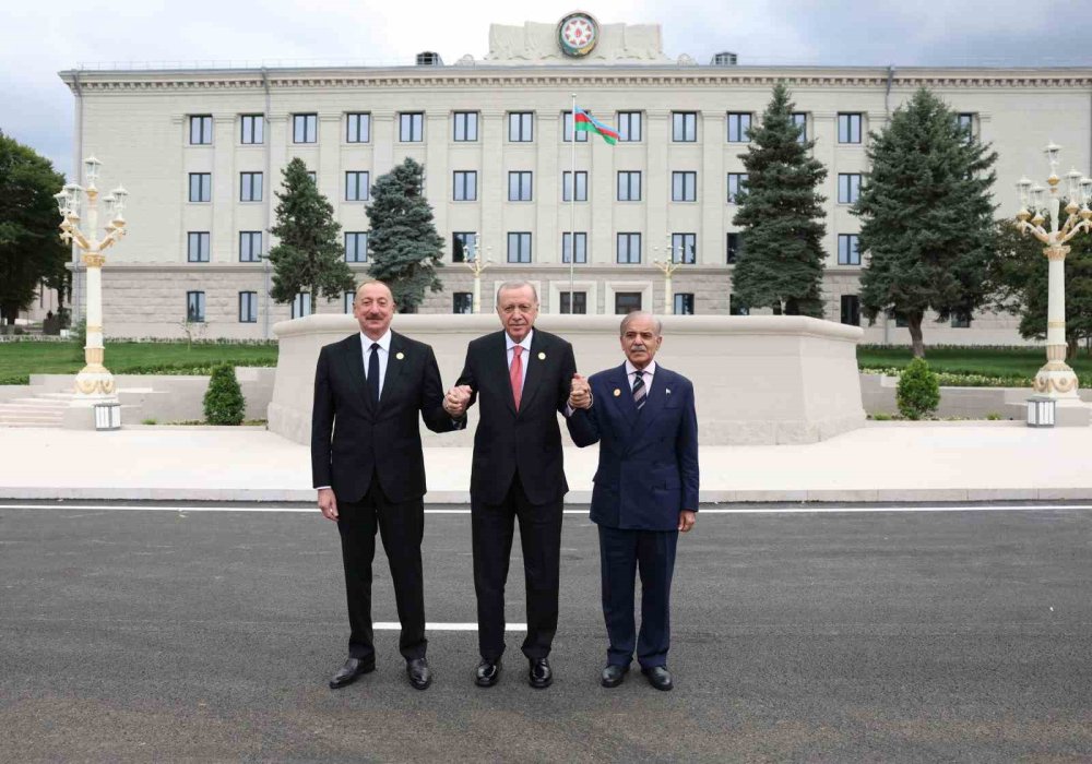 Cumhurbaşkanı Erdoğan'dan İİT zirvesinde İsrail'e tepki