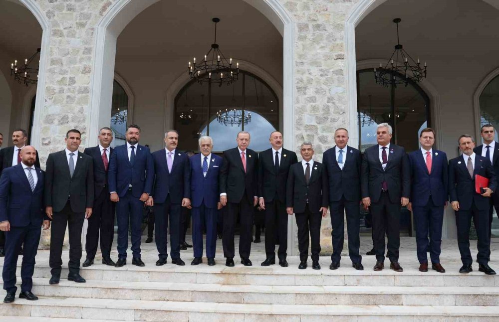 Cumhurbaşkanı Erdoğan'dan İİT zirvesinde İsrail'e tepki
