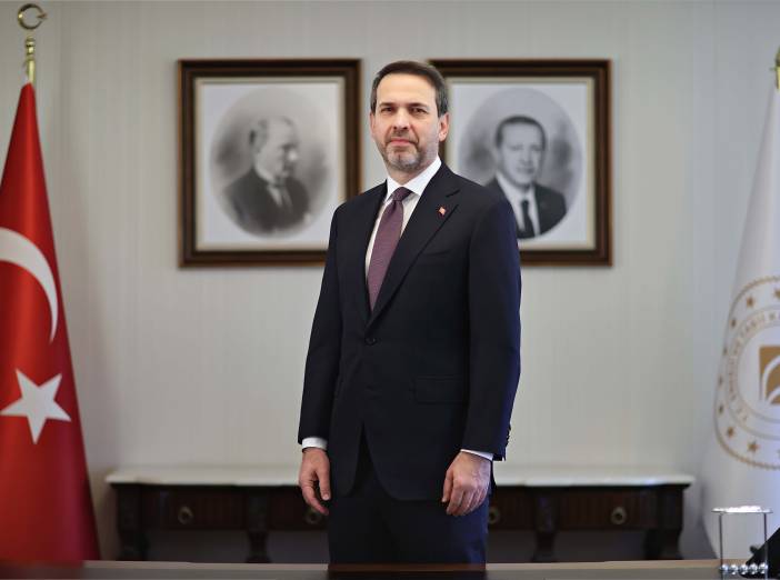 enerji-bakani-alparslan-bayraktar.jpg