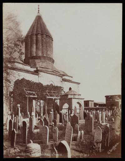 konya-mevlana-turbesi-mezarligi-guillaume-berggren-fotografi-1870ler.jpg