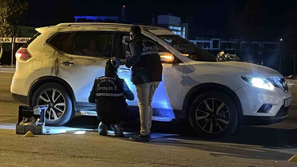 Konya’da aracının önü kesilerek silahlı saldırıya uğrayan kişi ağır yaralandı