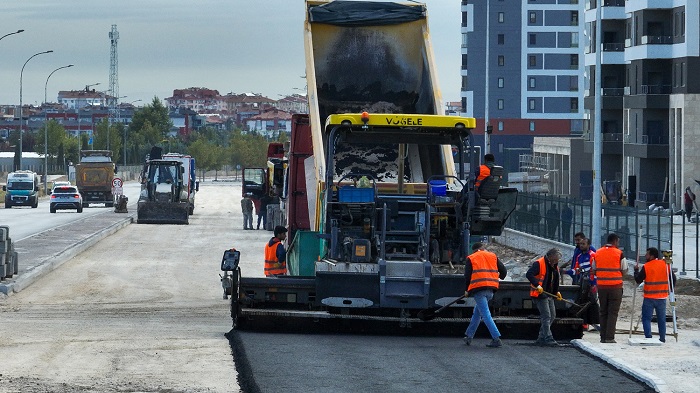 selcuklu-yol-calismasi-1.jpg