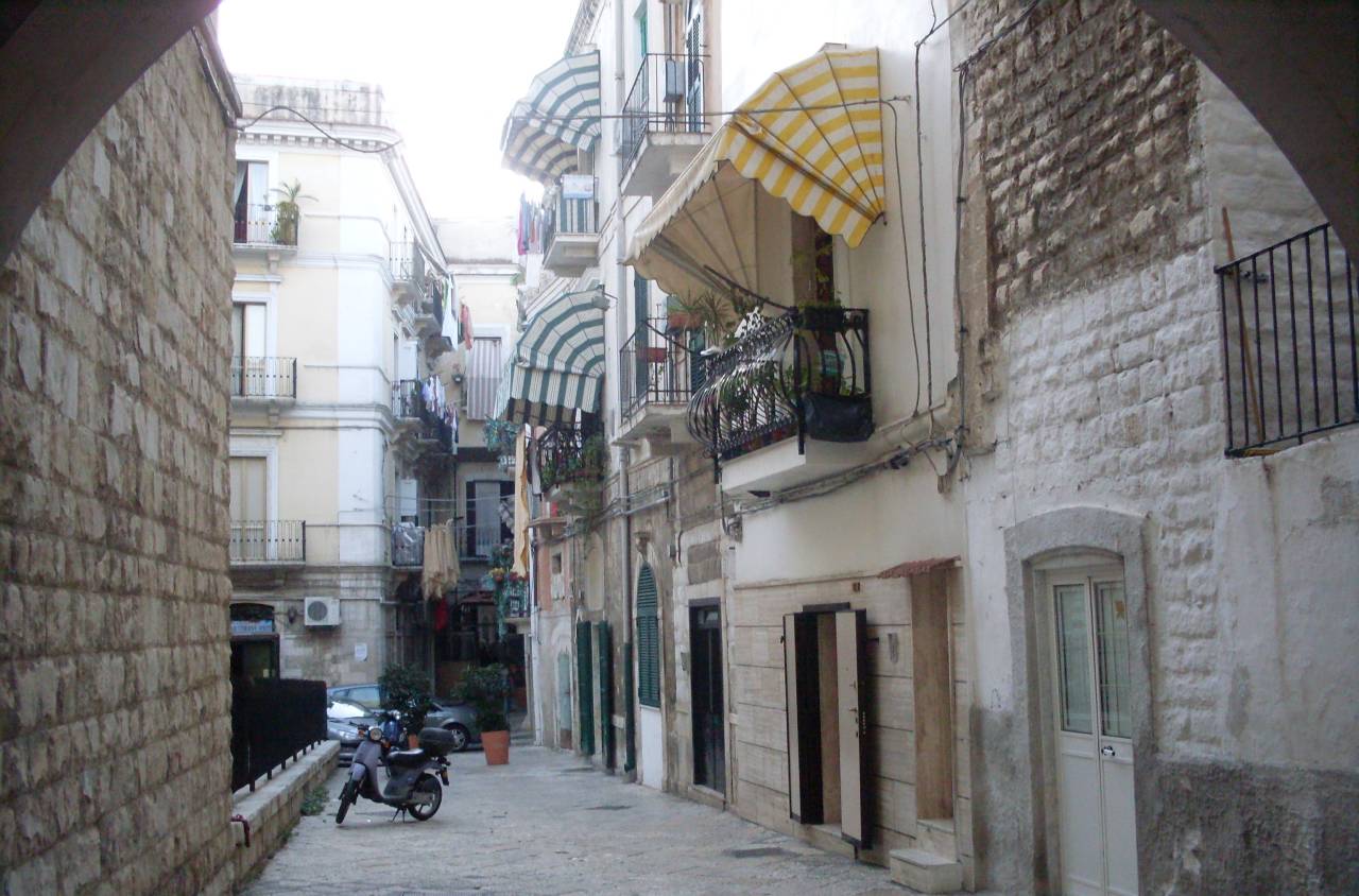 italya-bari-4.jpg