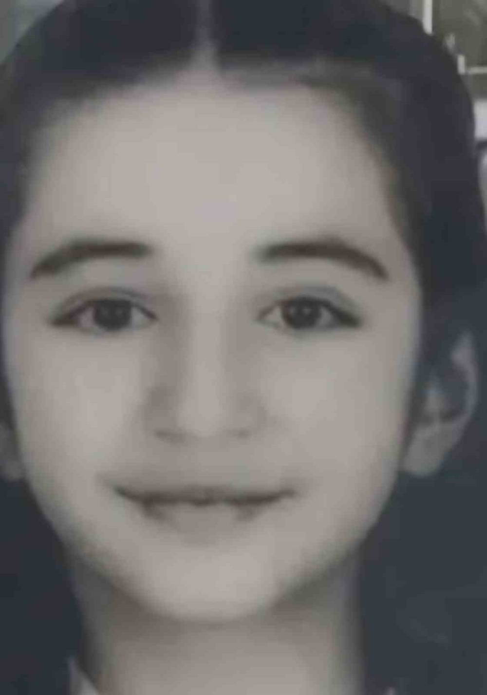 Kahreden kaza: Öğretmenin aracının çarpması sonucu hayatını kaybeden öğrenci toprağa verildi