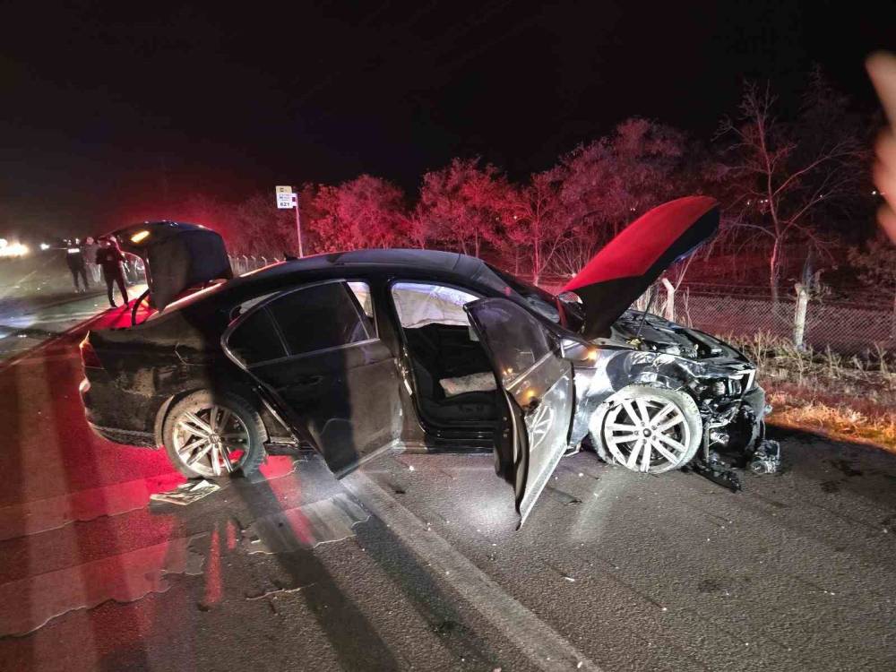 AK Parti Karaman Milletvekili Selman Oğuzhan Eser, Konya'da trafik kazası geçirdi