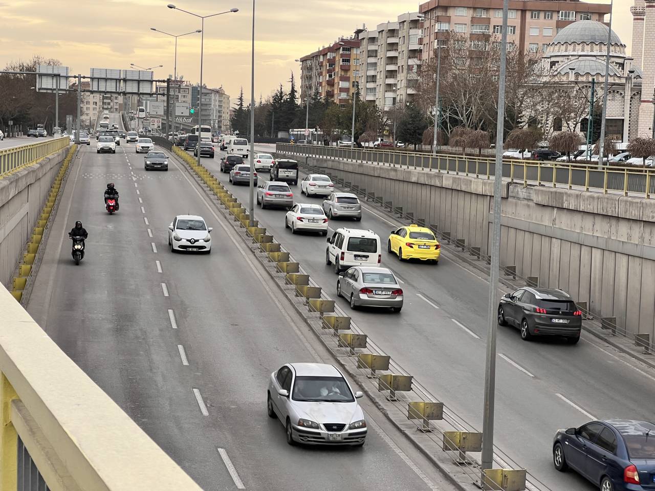 konya-trafik-2-001.jpg