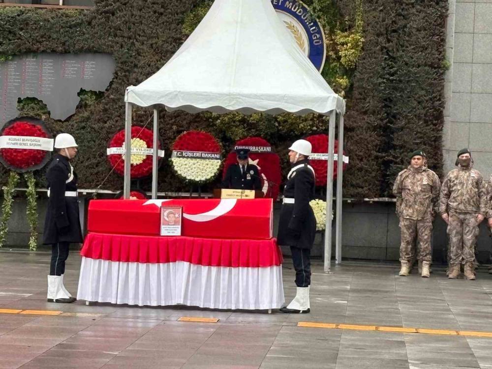 10'larca suç kaydı olanlar sokaklarda! Polis memuru Emre Albayrak'ın katil zanlısı da suç makinesi çıktı!