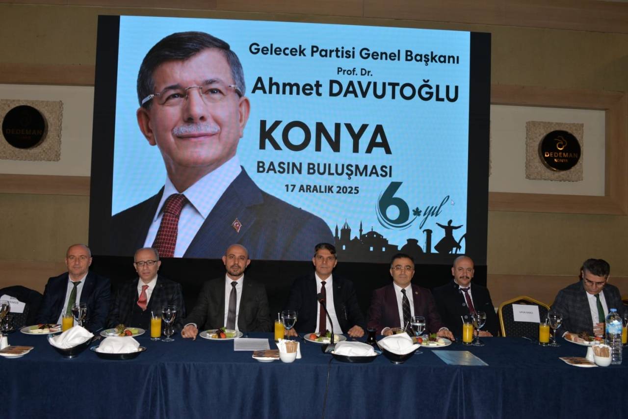 bakan-davutoglu-1.jpg