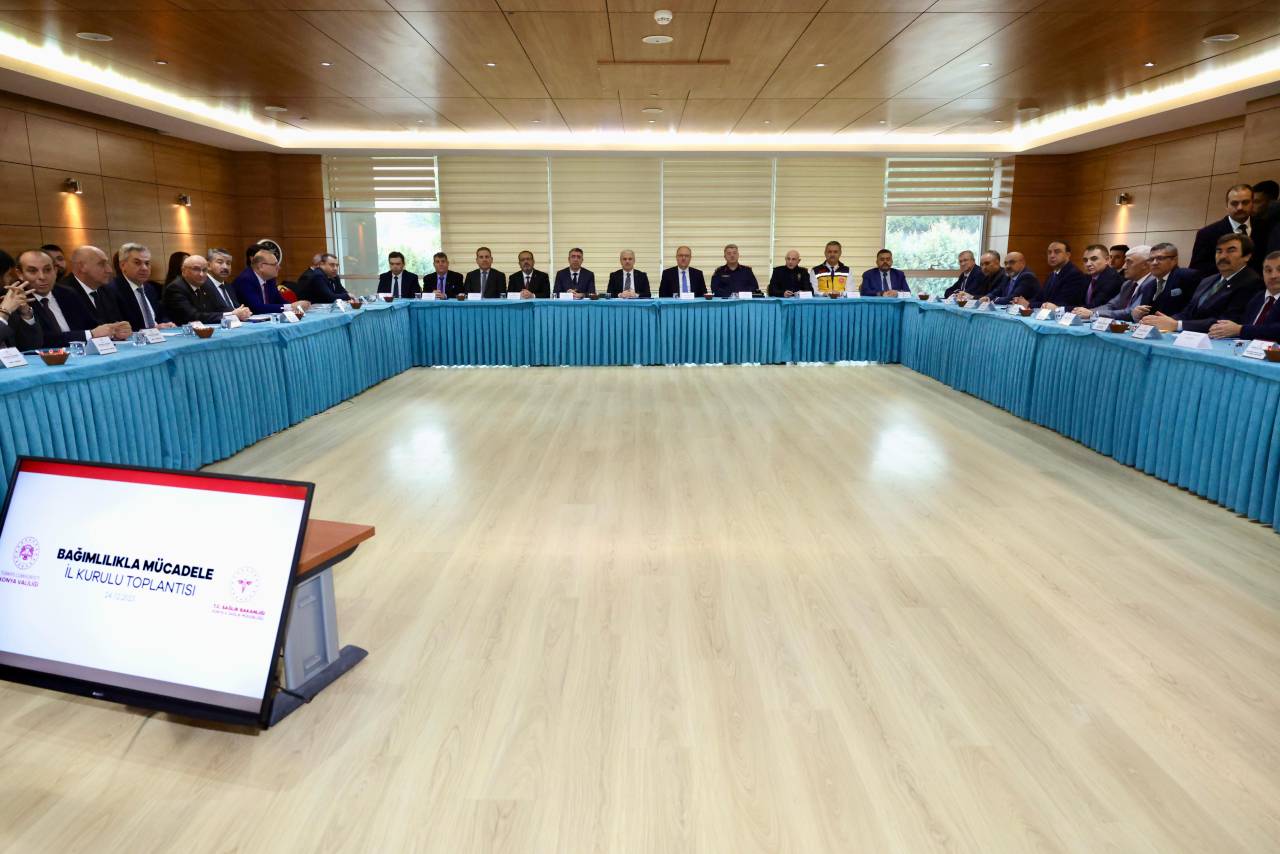 konya-valiligi-toplanti-2.jpg