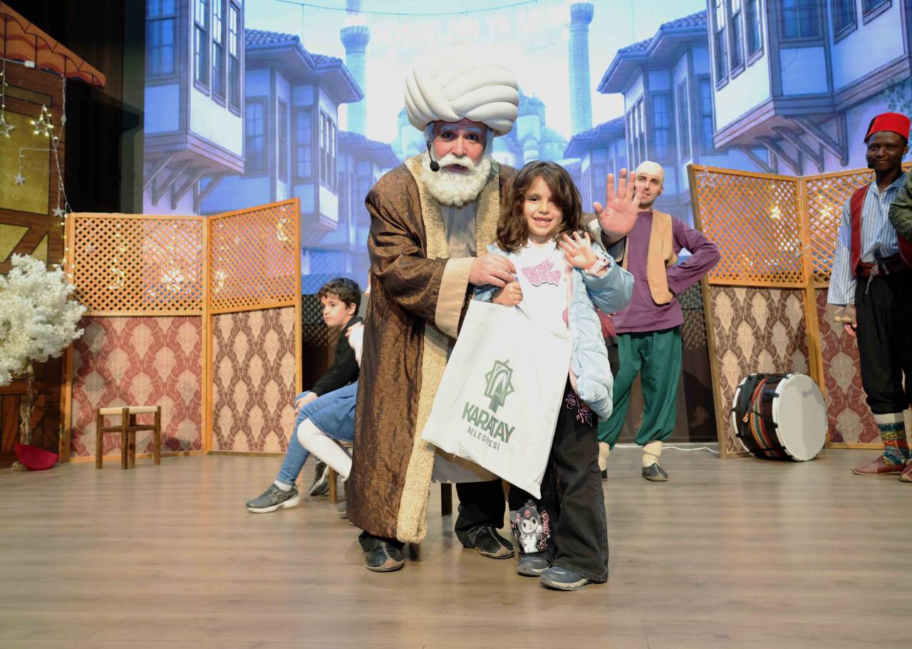 karatay-ramazan-etkinlikleri-tiyatro-2.jpg