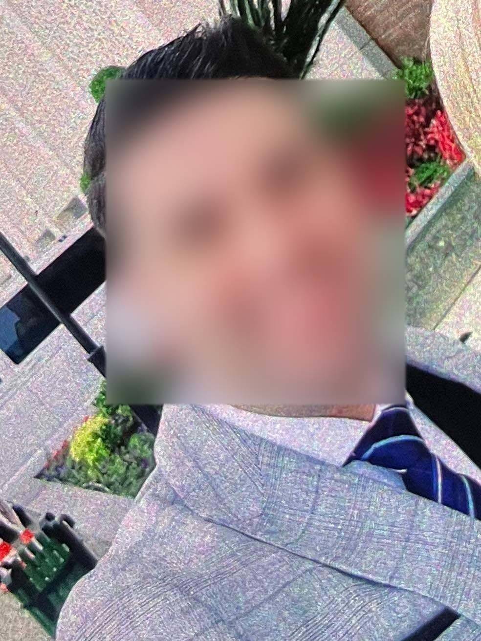 Eşini sokak ortasında sopayla darbettiği iddia edilen sanığa 19 yıl hapis