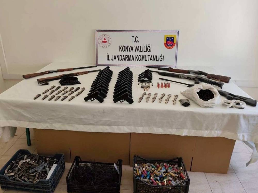Konya’da jandarmadan silah operasyonu