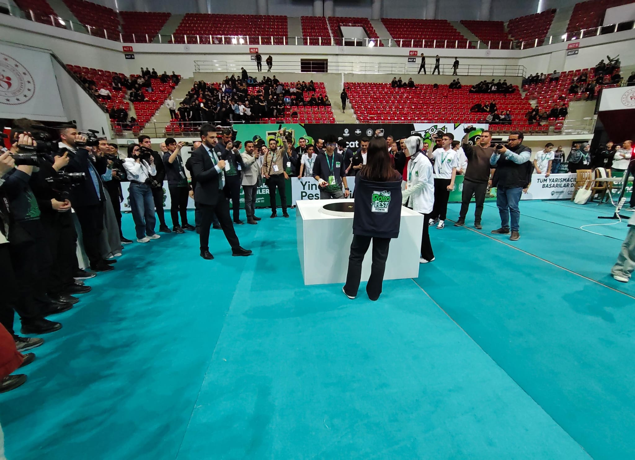 robofest-konya-3.jpeg
