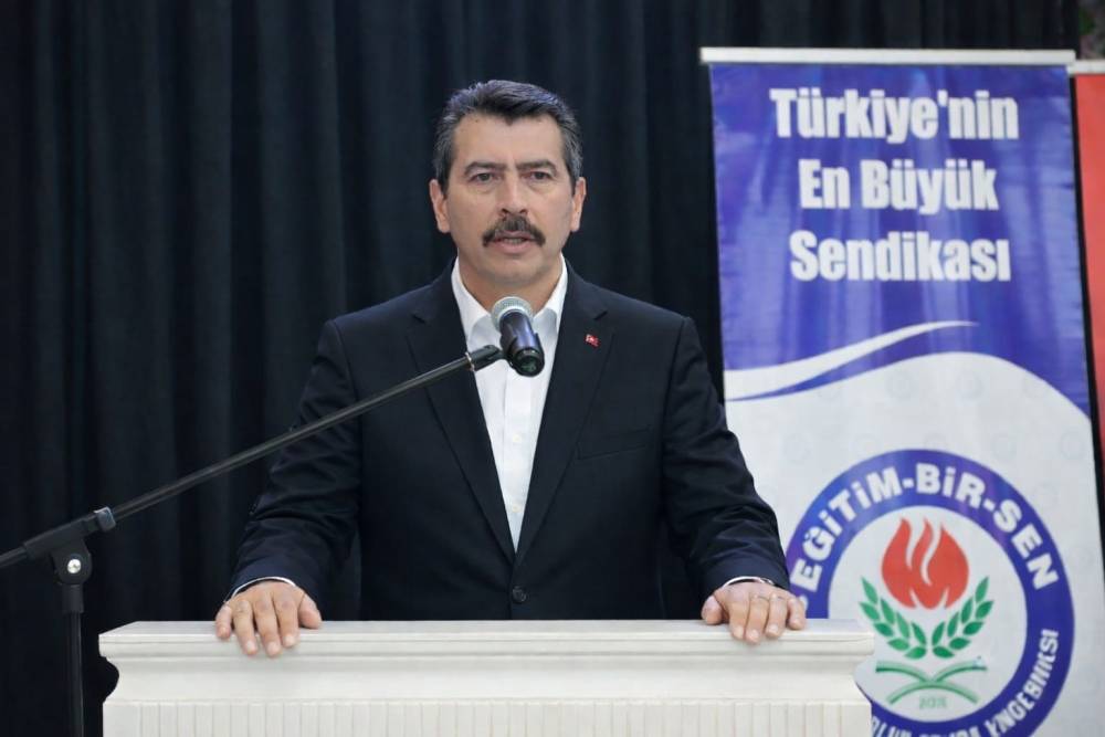 Eğitimciler'den Mehter Marşını kapattıran okul idaresine tepki