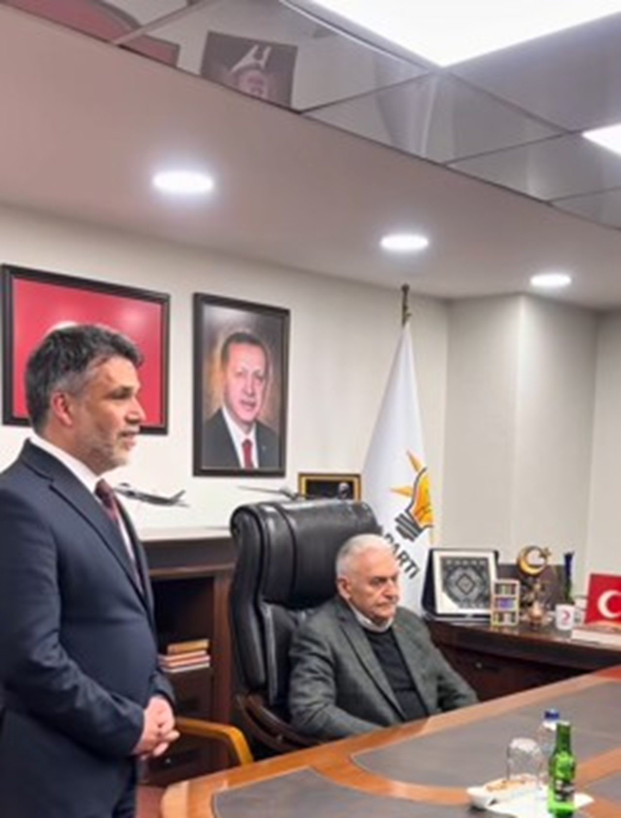 ak-parti2.jpg