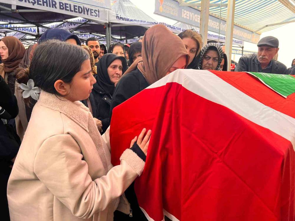 Okul saldırısında ağır yaralanan Almina Ağaoğlu vefat etti