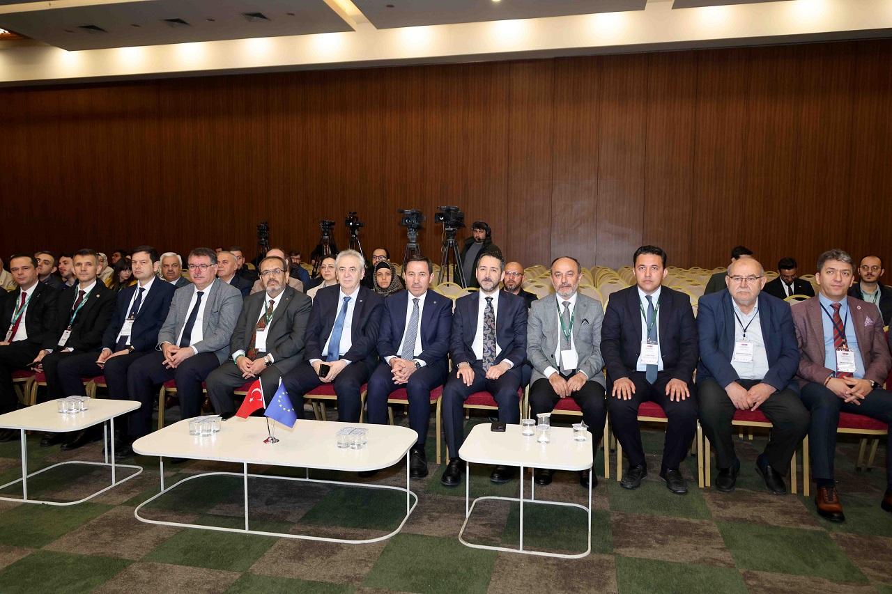 karatay-16.jpg