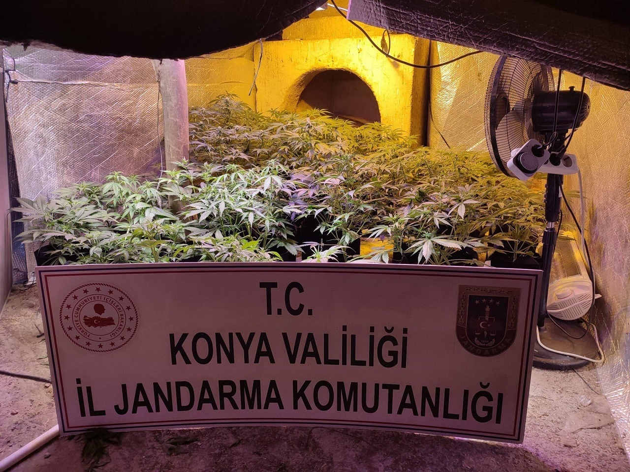 konya-tutuklandi-3.jpg
