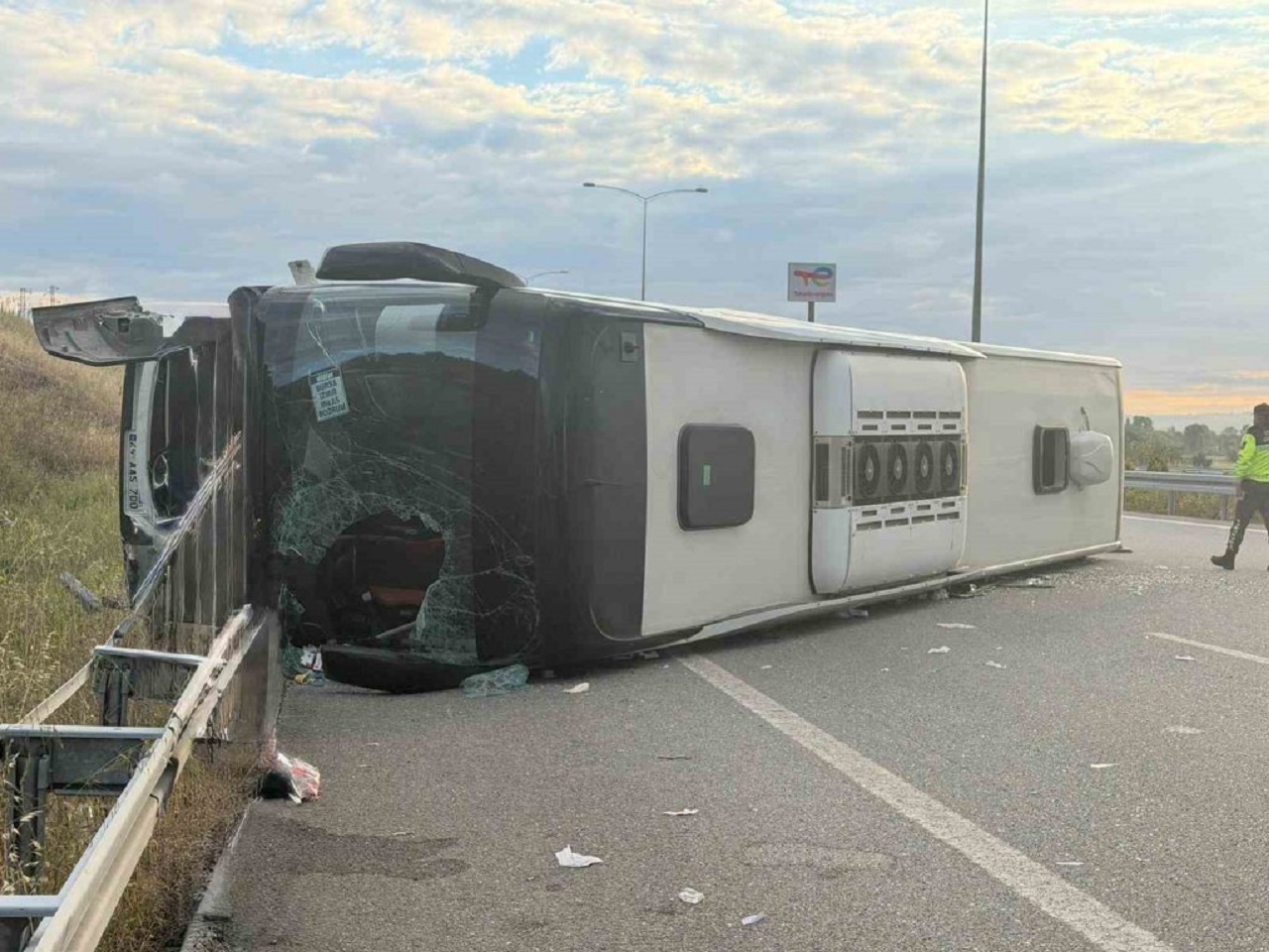 25-yarali-otobus.jpg