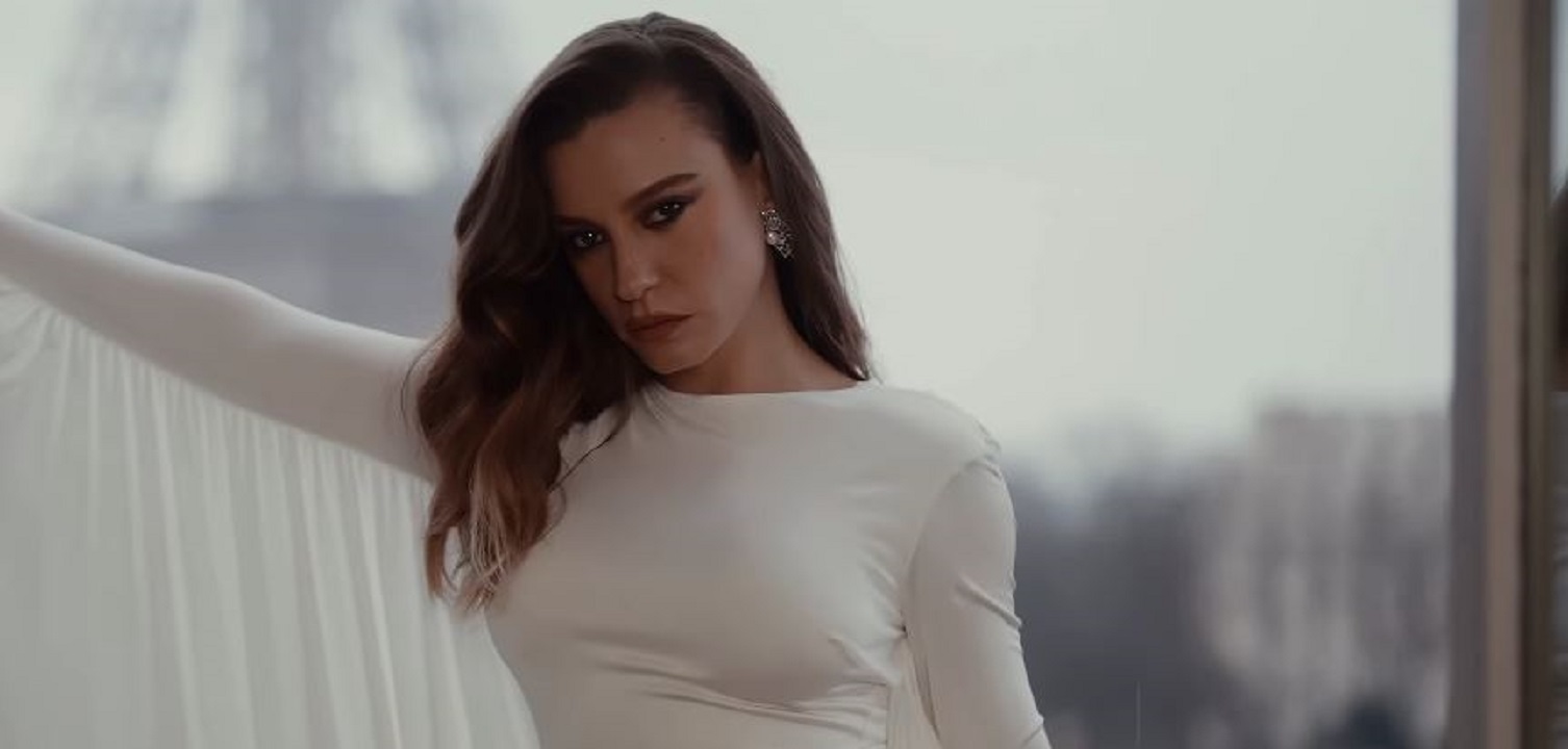 serenay-sarikaya12.jpg