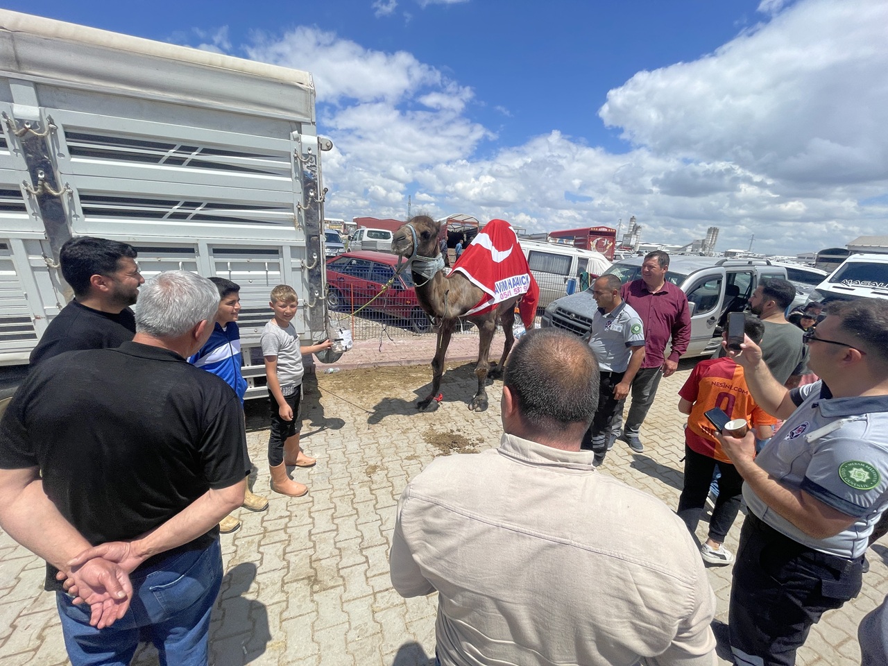 kurban-bayrami-pazar-3.jpg