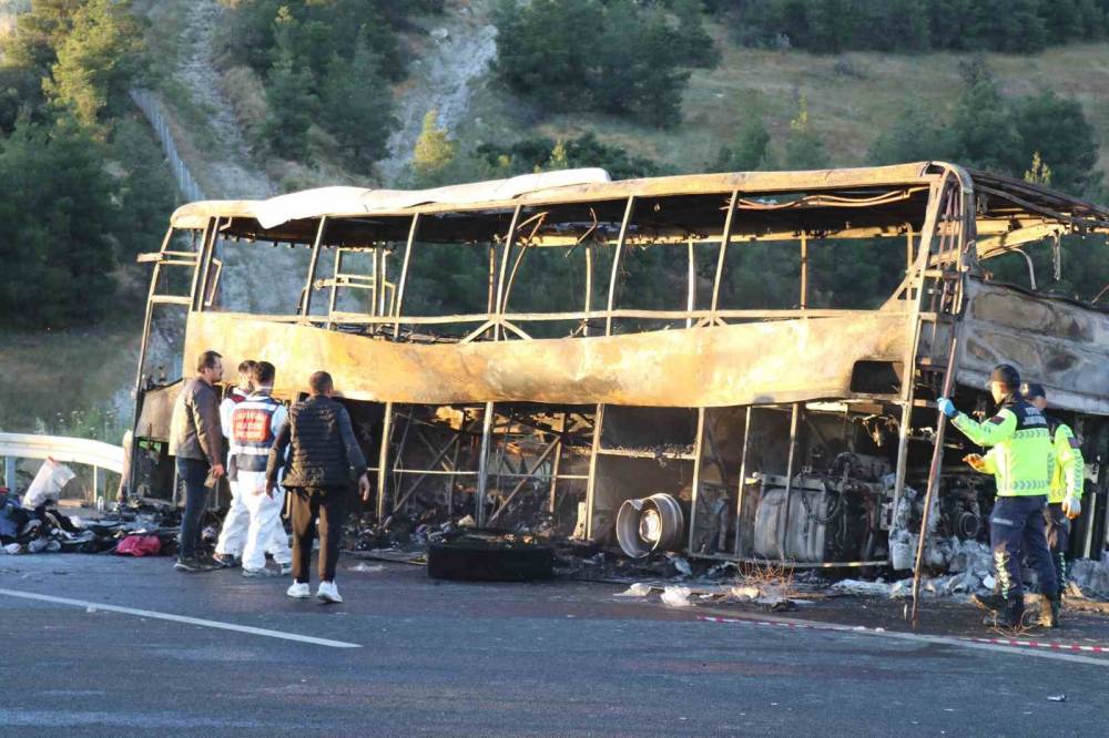 Denizli’deki 8 kişinin öldüğü kazada dehşetin boyutu gün ağarınca ortaya çıktı