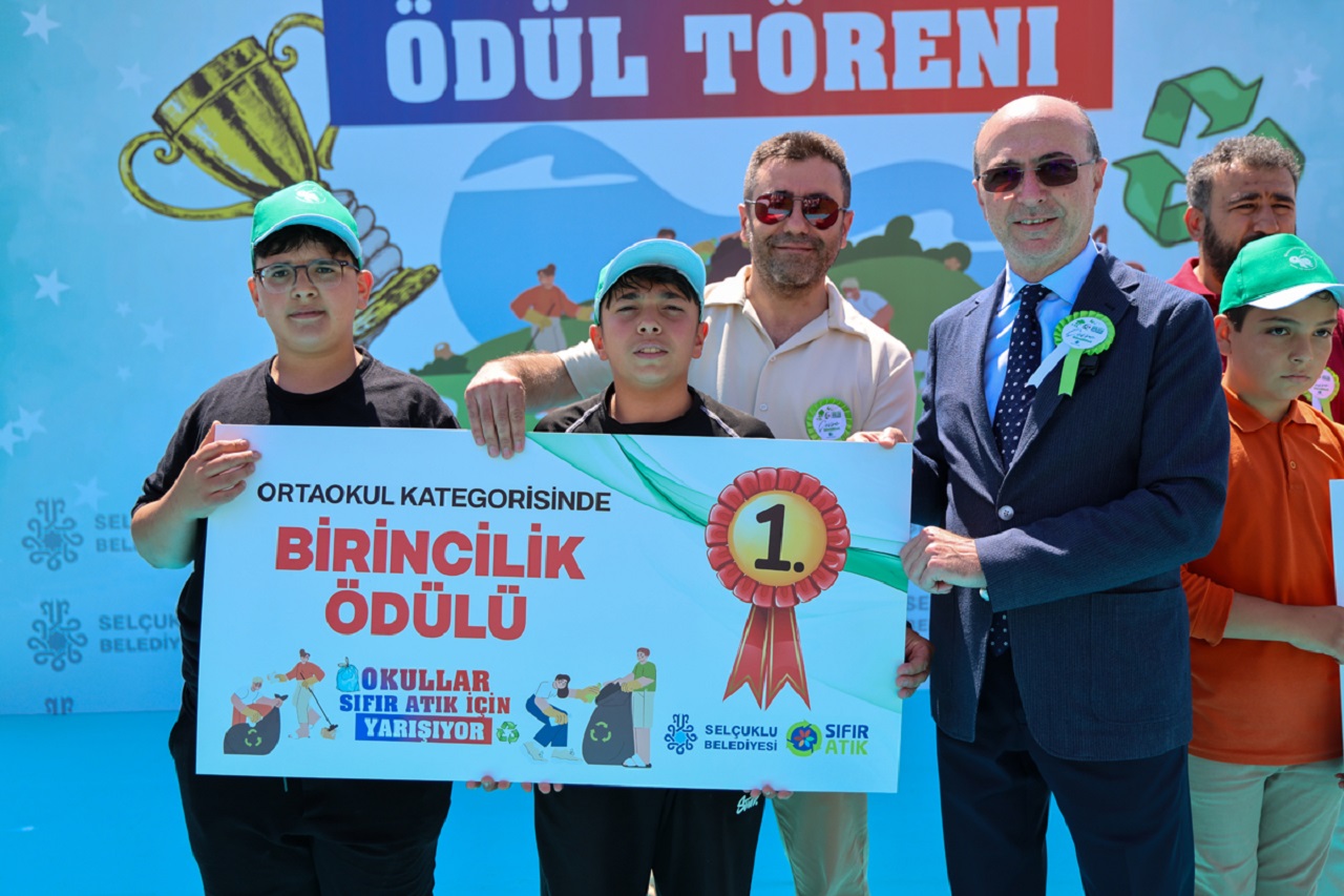selcuklu-odul-4.jpg