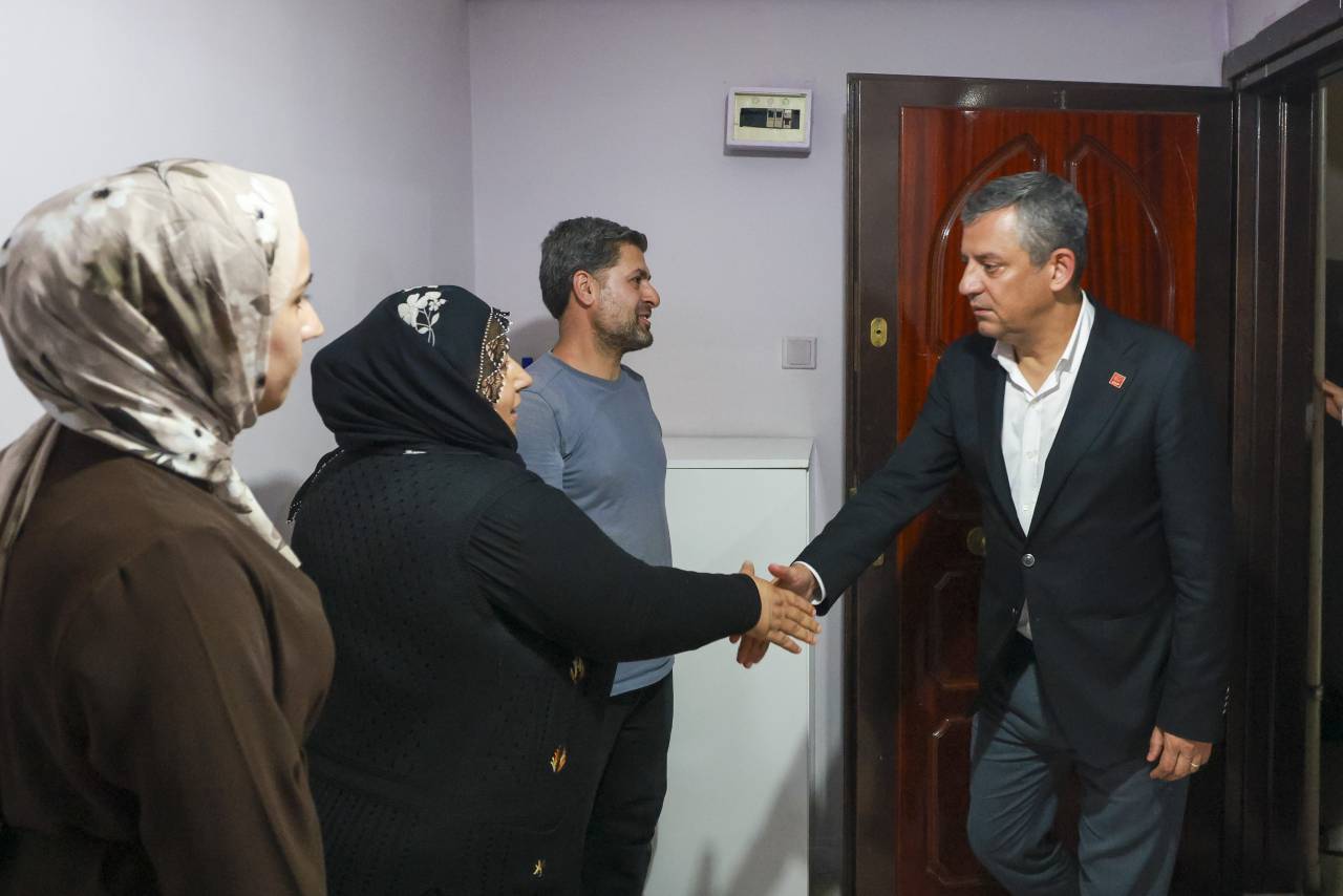 ozgur-ozel-rojin-kabais.jpg