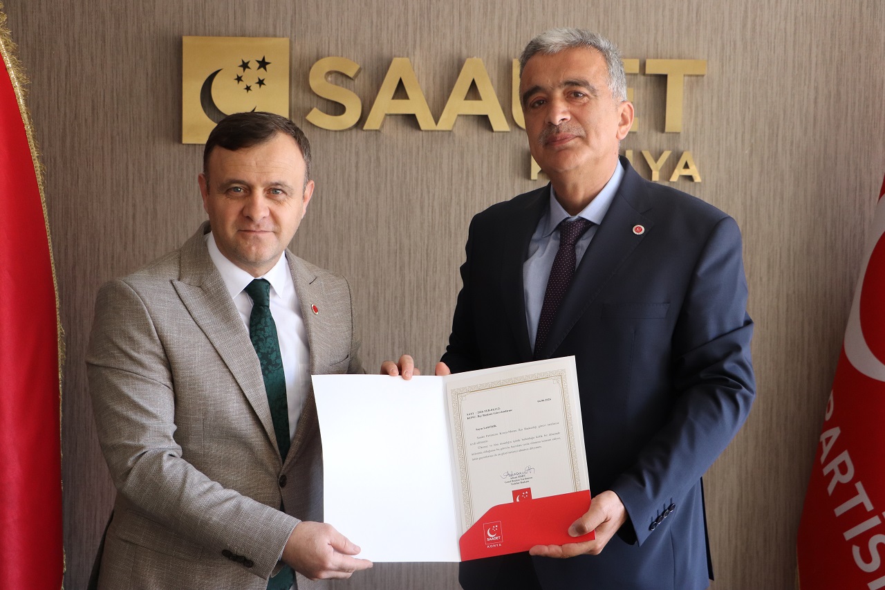 saadet-meram.jpg