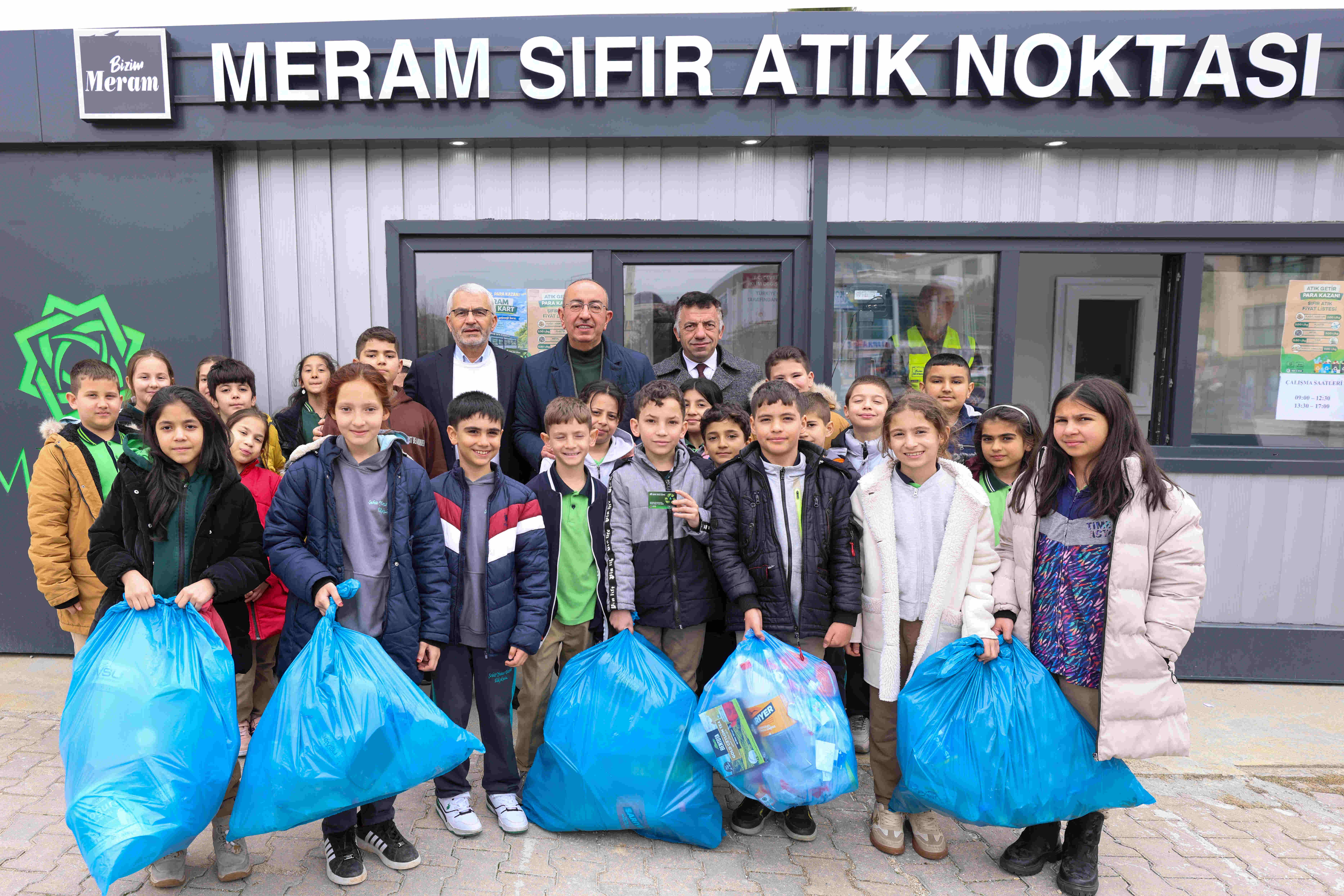 aa-20260704-41870289-41870281-konyada-belediyenin-sifir-atik-projesiyle-5-yilda-15-bin-ton-atik-ekonomiye-kazandirildi.jpg