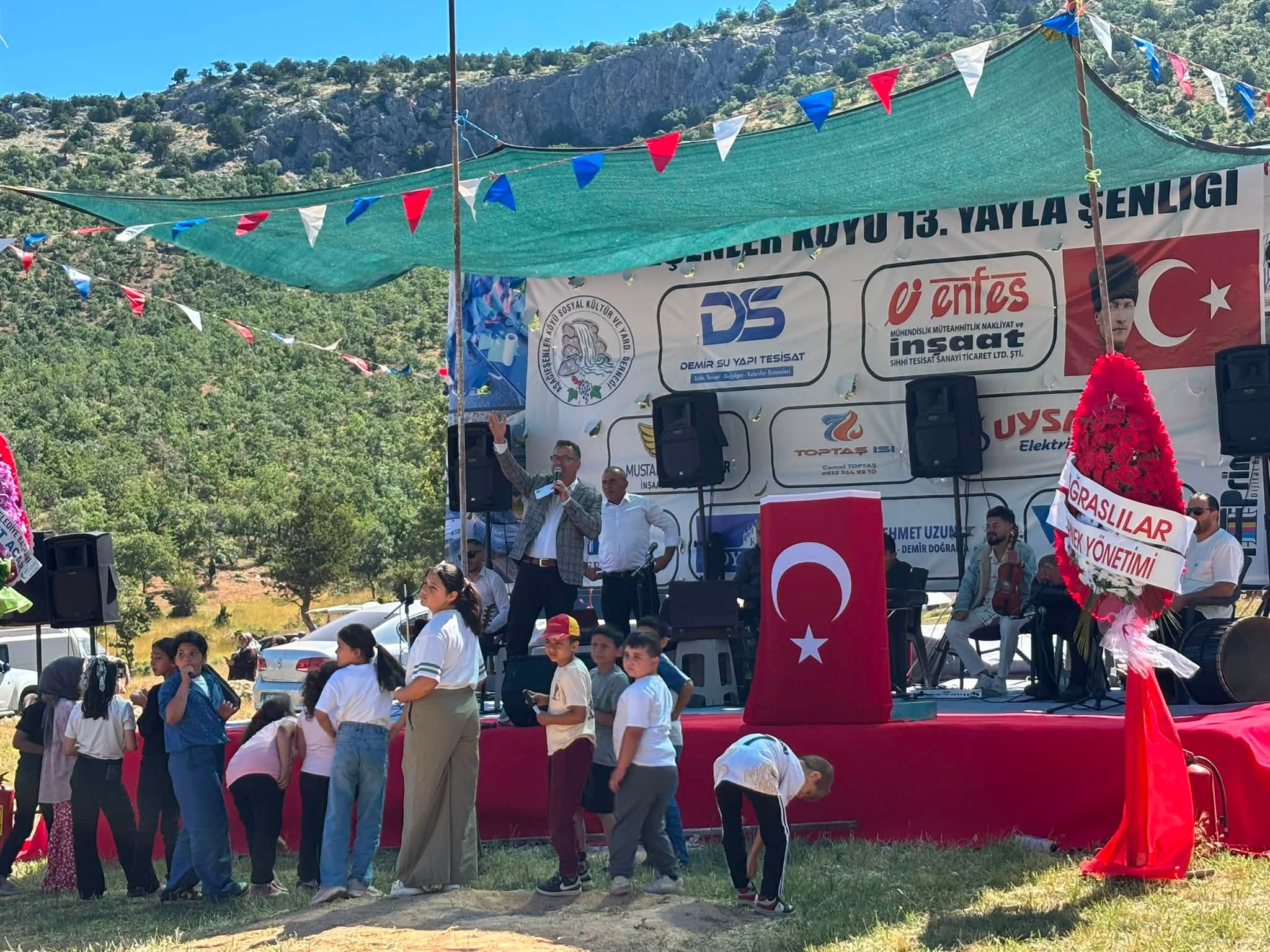 sahne.jpg
