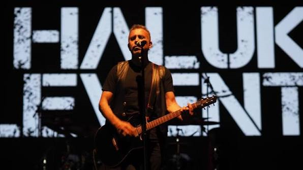 haluk-levent.png