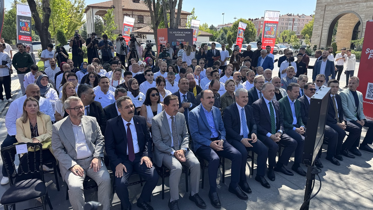 aa-20260718-42006320-42006316-kultur-ve-turizm-bakan-yardimcisi-yazgi-konya-kultur-yolu-festivalinin-acilisinda-konustu.jpg