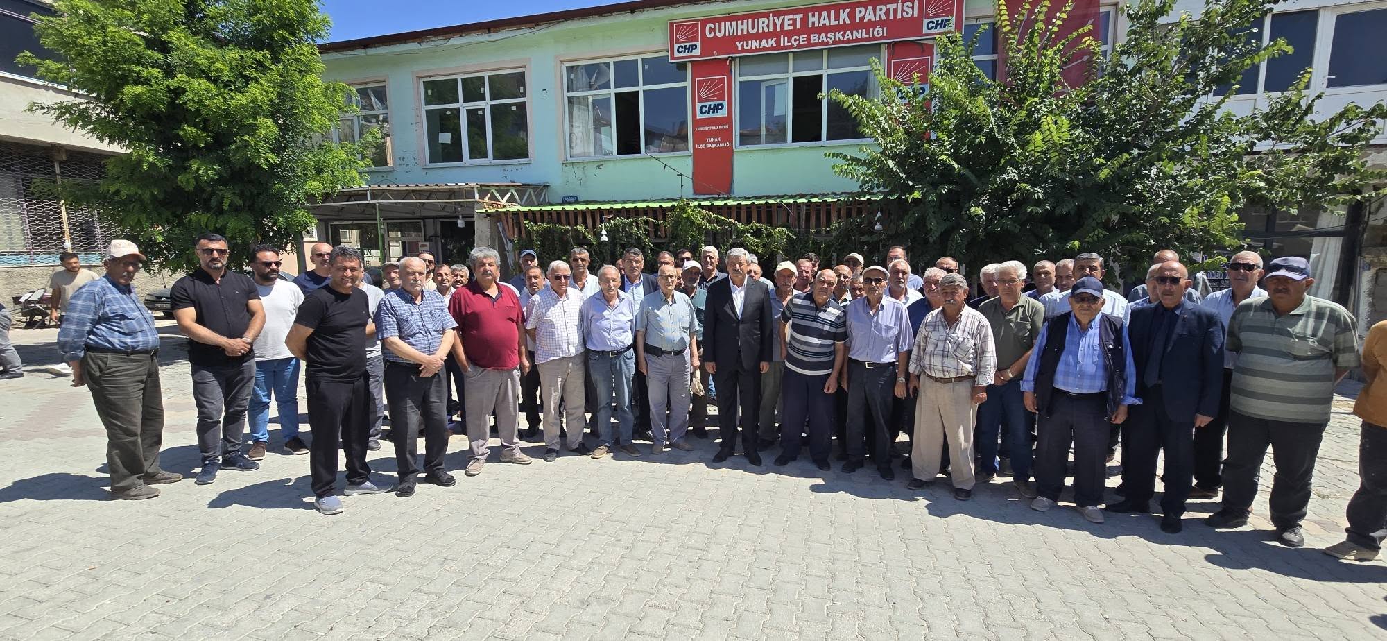 chp-yunak-2.jpg