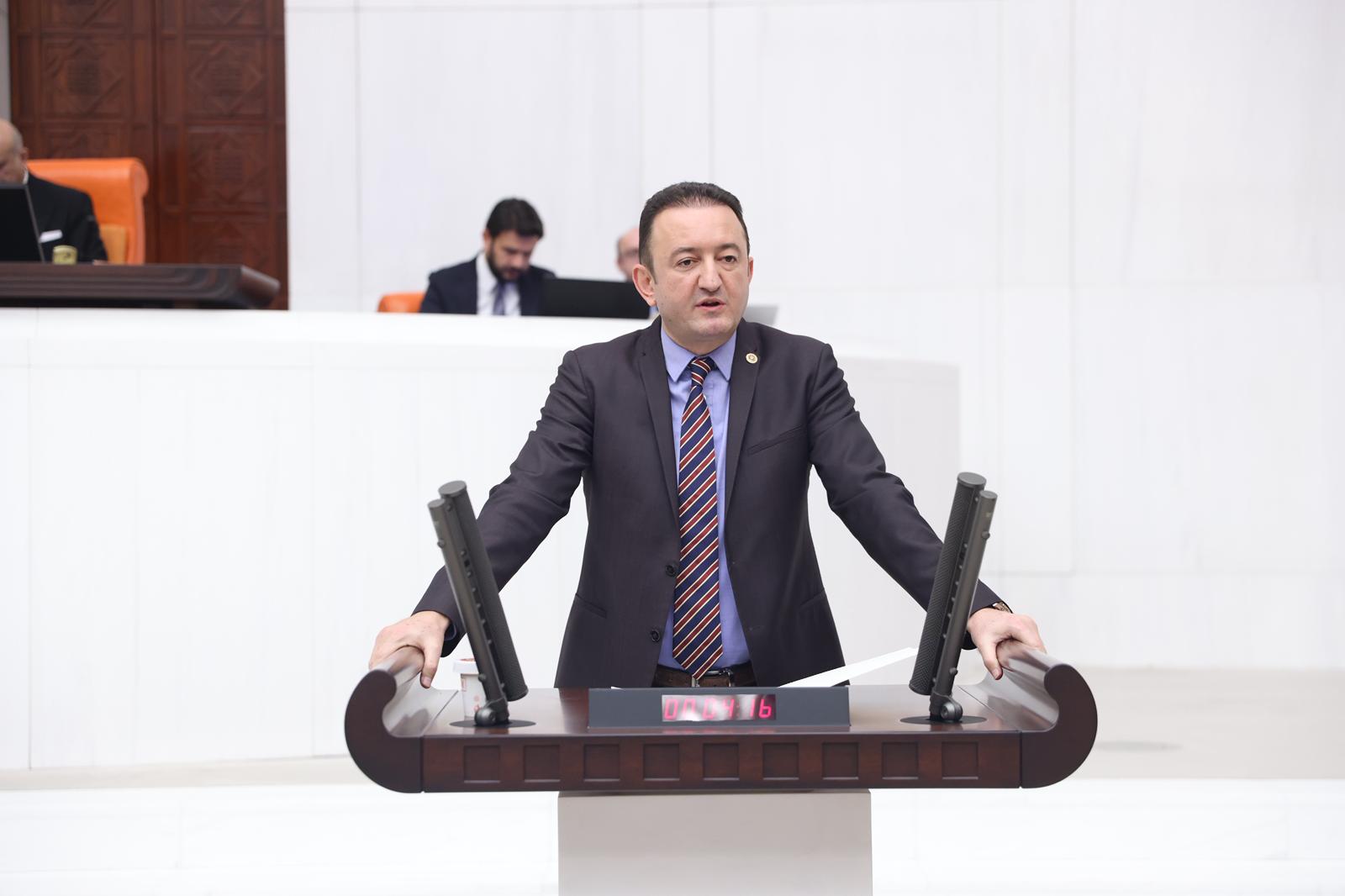 chp-konya-milletvekili-baris-bektas-foto-1.jpg