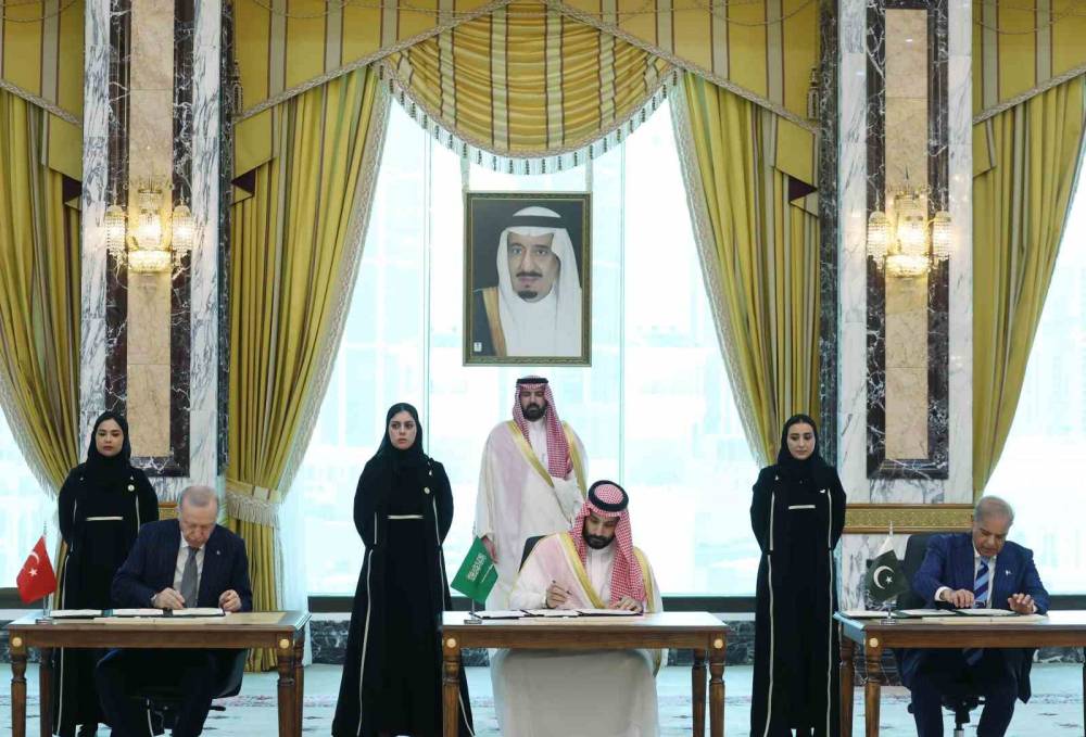 Türkiye, Suudi Arabistan ve Pakistan arasında tarihi anlaşma