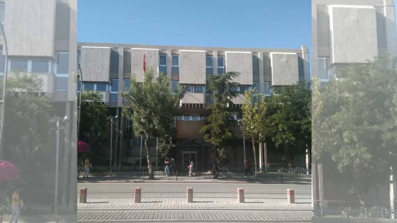 merkez-bankasi-konya-subesi-tasiniyor.jpg