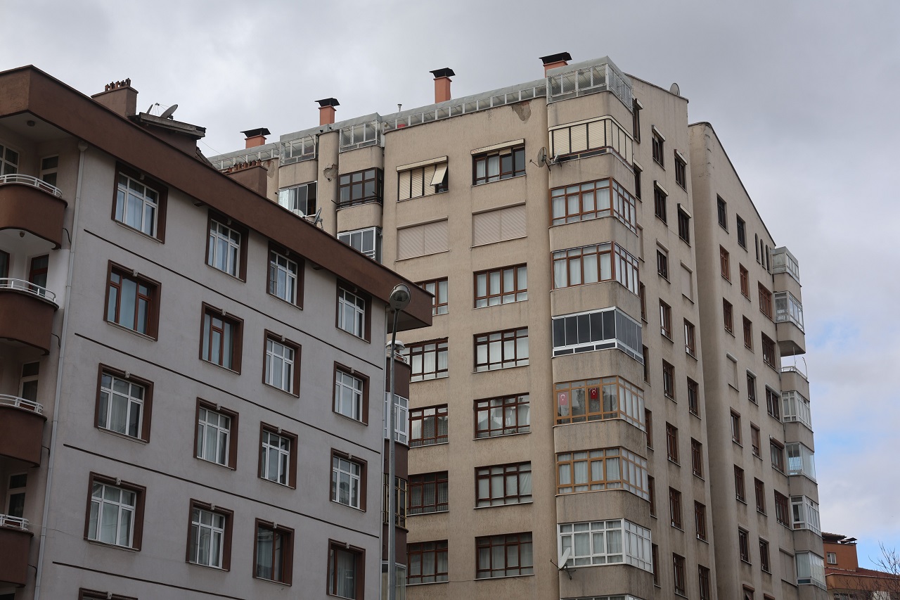aw766538-03.jpg
