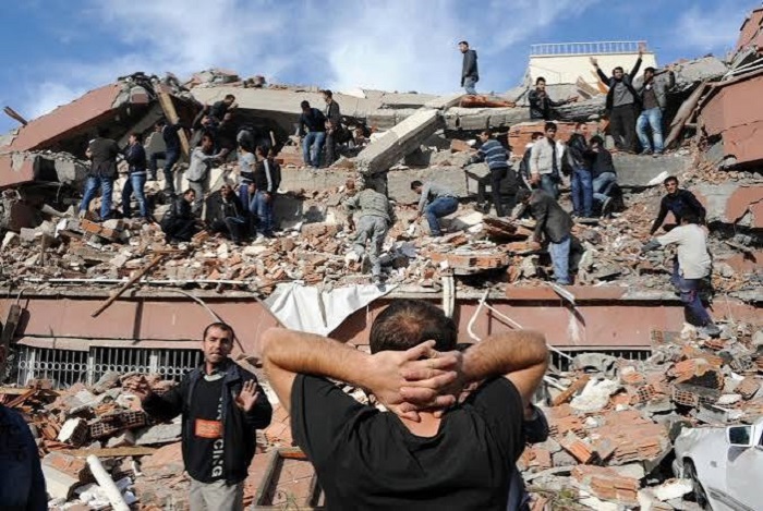 17-agustos-deprem.jpg