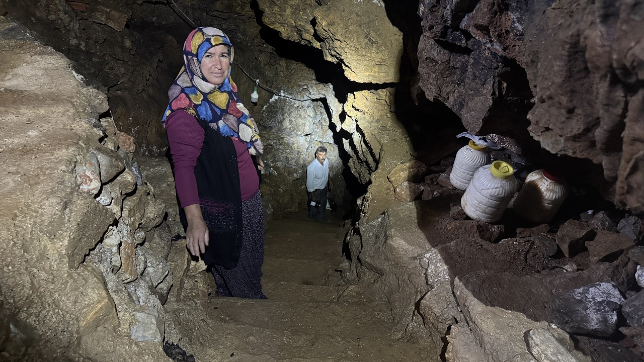 aa-20260913-42456150-42456146-gokceyurttaki-magara-yore-halkinin-dogal-soguk-hava-deposu-oldu.jpg
