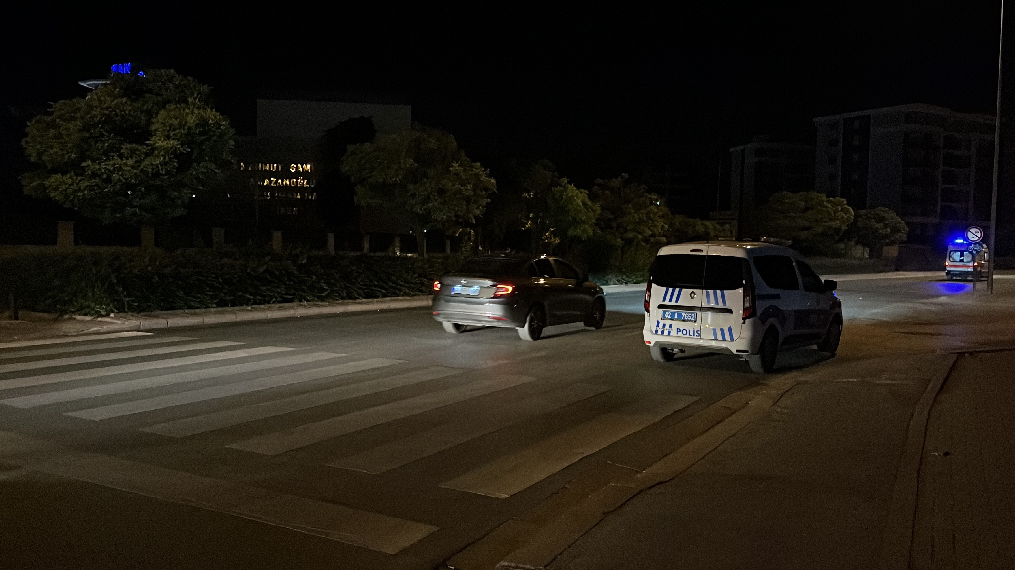 aw787203-02.jpg