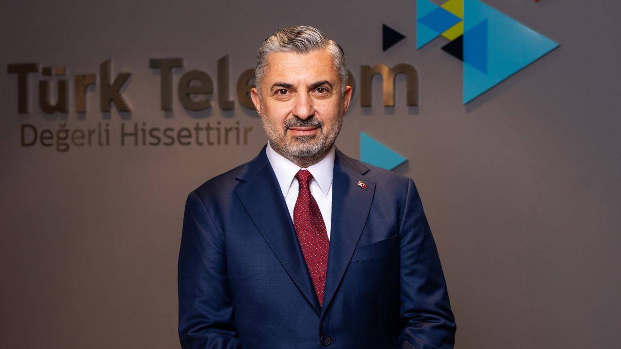 ebubekir-sahin.jpg