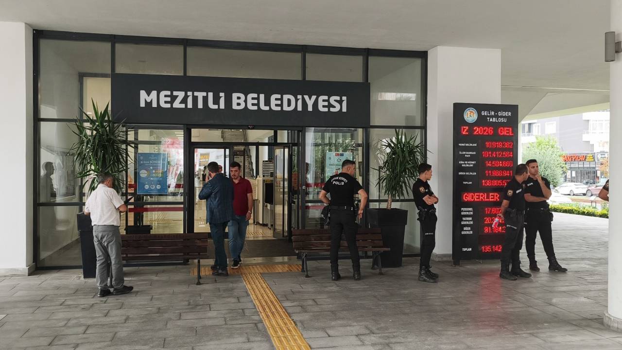 mersin-belediye-operasyon-7.jpg