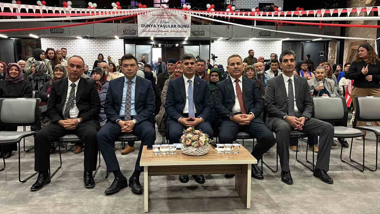 dunya-yaslilar-gunu.jpg