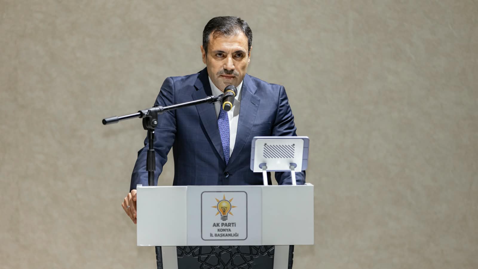aa-20261005-42659690-42659689-konyada-ak-parti-secim-isleri-baskanligi-istisare-toplantisi-duzenlendi.jpg