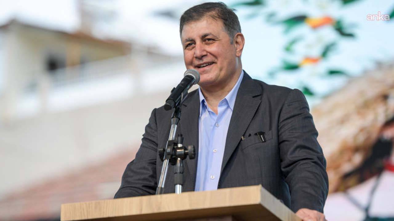 cemil-tugay-kim.jpg