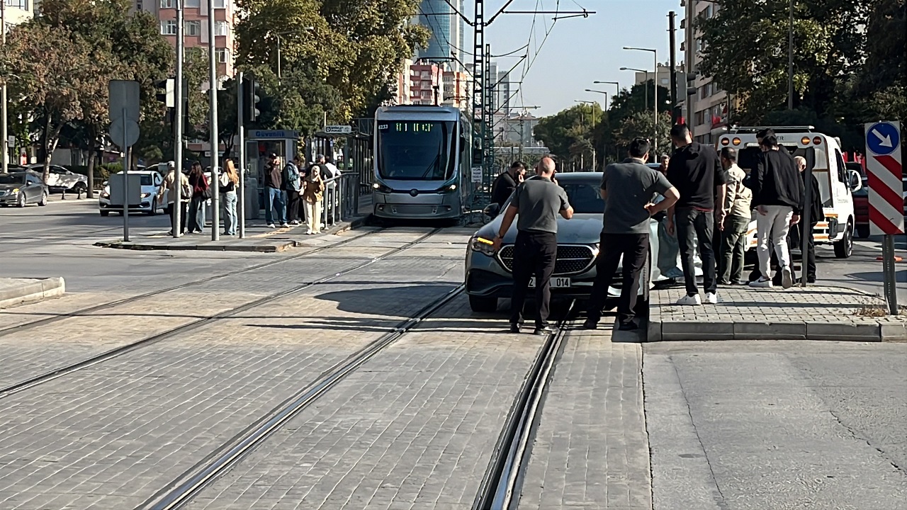 konya-kaza-tramvay-2.jpg