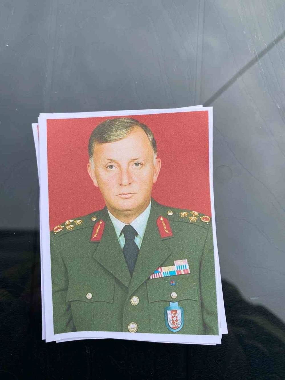 "Söyleyin o kadına, yağlı kazığa oturturuz" diyen general öldü