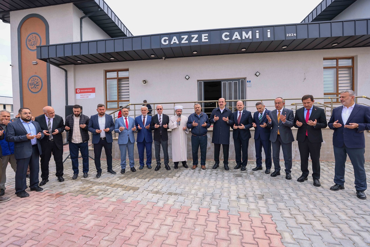 meram-gazze-cami-1.jpg